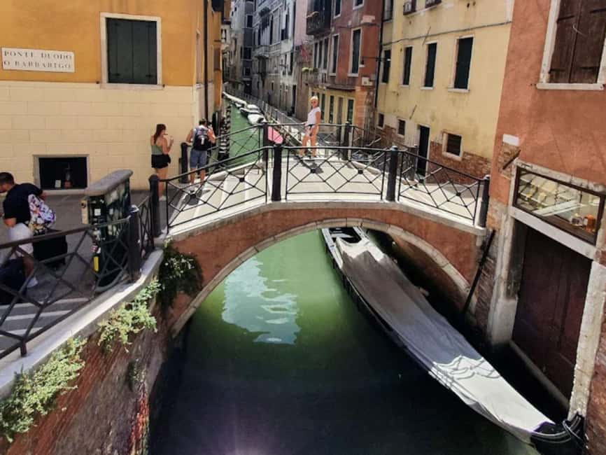 Grappa Tasting in Venice City Center - Getting Oriented at Poli Grappa Near San Marco