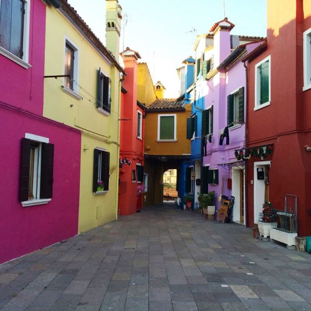 Guided Tour of Burano Island - Weather and access realities in the Venice lagoon