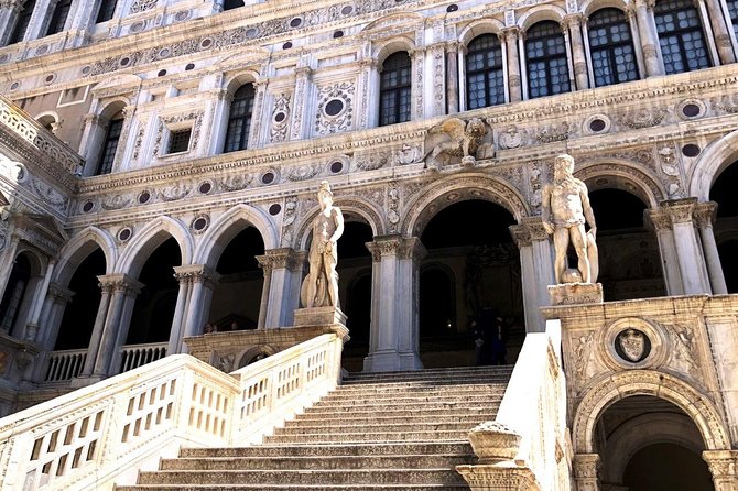 Guided Walking Tour of Venice, St Mark's Basilica & Doge's Palace - Pace, Group Size, and When the Tour Feels Slow