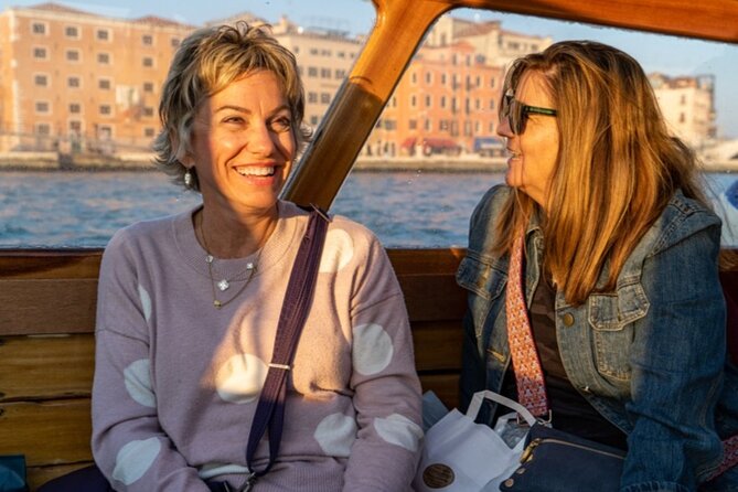 Half Day Murano and Burano Island Tour by Private Boat - Group size: why the tour can feel intimate—or not