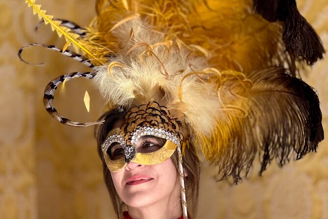 Historical Journey and Dress up Experience in Venetian Carnival - The optional €65 dress-up fitting: costumes and masks, up close