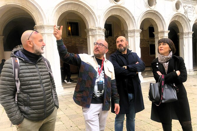 Immersive Beauty: A Tailored Private Tour of the Doge's Palace - Loggia and views: the palace’s balcony moment