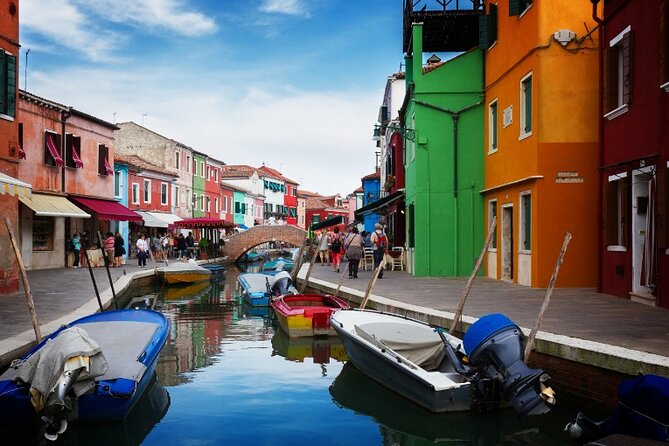 Island Hopping Tour: Mazzorbo, Burano and Murano - Mazzorbo: The Quiet Lagoon Stop Where People Actually Live