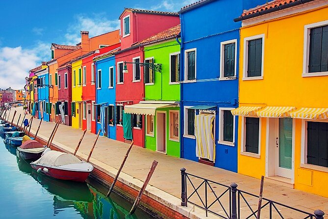 Island Hopping Tour: Mazzorbo, Burano and Murano - Tenuta Venissa Wine Resort: Dorona Grape Time