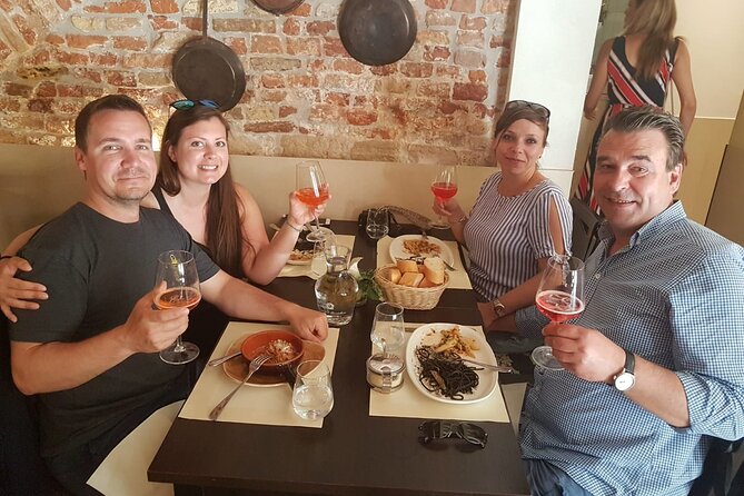 Jewish Ghetto and Cannaregio Food Tour in Venice - Where the tour ends: your exit near Campo Santi Apostoli
