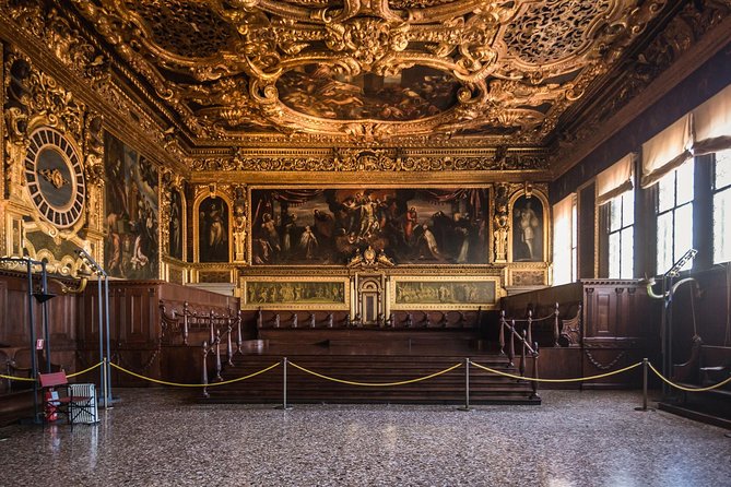 Kingly Venice: Doge Palace Ticket, Guided Tour & History Gallery - Entering Doge’s Palace without the queue headache