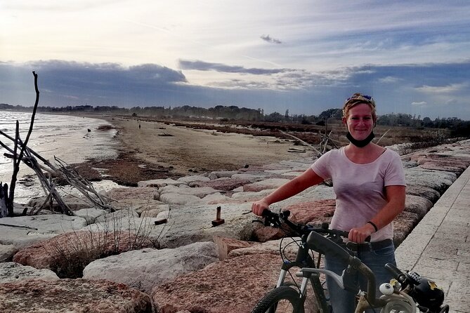 Lido Bike Tour: With a Local on the Island of Cinema - San Nicolò, the Sposalizio del Mare, and the cinematic Lido vibe