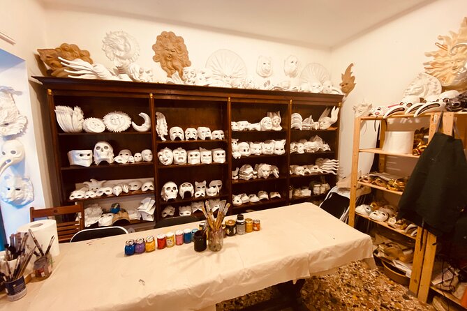 Mask Workshop - Paint Your Own Venetian Mask in Venice, Italy - Timing, weather, and day-of reality checks