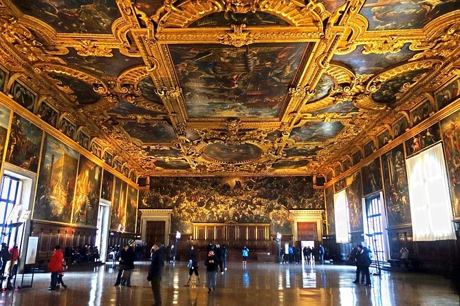 Morning Venice Walking Tour plus Doge's Palace Guided Visit - Palazzo Ducale (Doge’s Palace): the one-hour “main event”