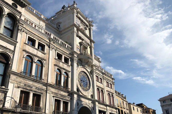 Morning Venice Walking Tour plus St Mark's Basilica Guided Visit - Headphones and Guided Storytelling: Small Gear, Big Difference