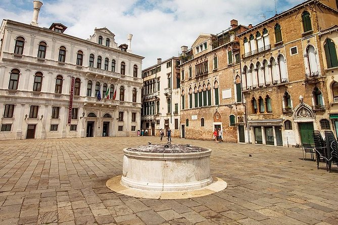 Morning Walking Tour of Venice - Campo Santa Maria Formosa and SS. Giovanni e Paolo’s Pantheon