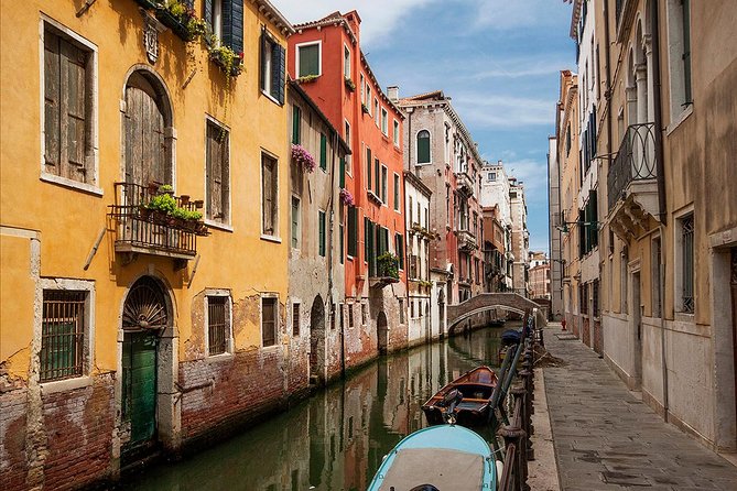 Morning Walking Tour of Venice - St Mark’s Square sights: Doge’s Palace, Basilica area, and the Procuratie