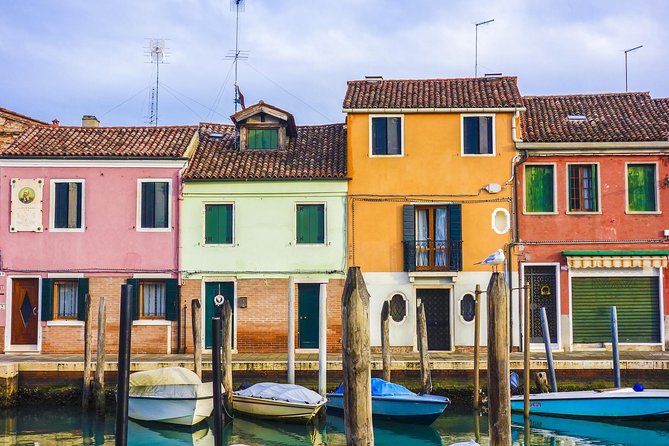 Murano and Burano Islands Semi-Independent Tour - Isola di Murano: the glass stop and why you may feel rushed