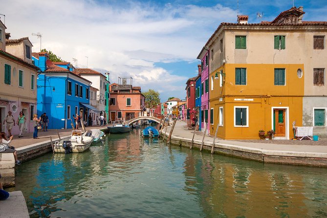 Murano, Burano and Torcello Islands Full-Day Tour - Murano Glass Factory: Watching the Master Glass Blowing Moment