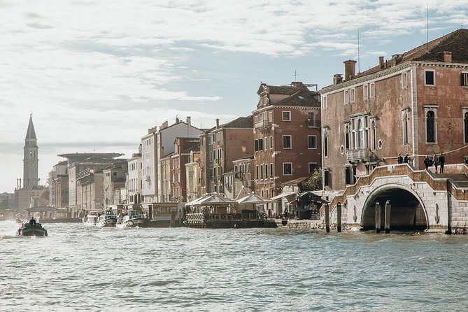 Murano Burano Islands Boat Tour Glass Factory & St Erasmo Winery - Who should book this tour (and who might want to skip)