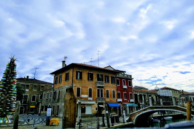Murano Glass and Art Private Tour by Boat and on Foot - Time on Murano beyond glass: canals, palaces, and walking comfort