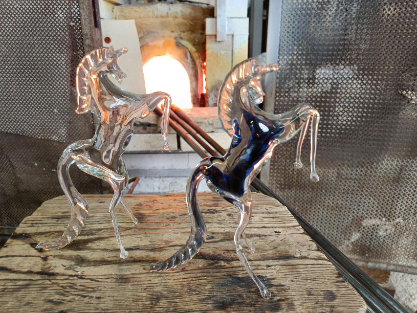 Murano: Glass Blowing Demonstration and Artistic Glass Gift - Who This Works For (and Who Might Skip the Showroom)