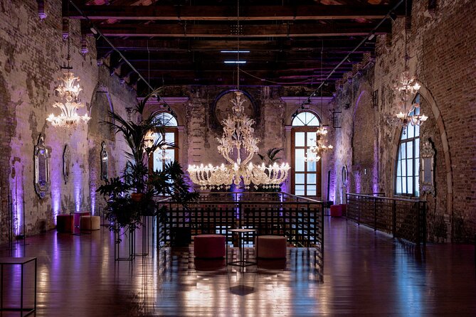 Murano Glass Blowing Demonstration - The Glass Cathedral - Who should book The Glass Cathedral glass blowing demo?