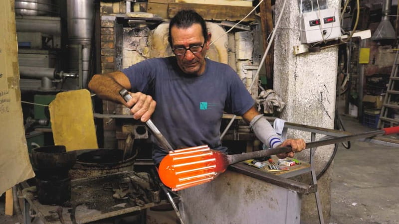 Murano: Glass Blowing Experience at Gino Mazzuccato Factory - Fondamenta Manin 1: Factory Arrival and Separate Entrance