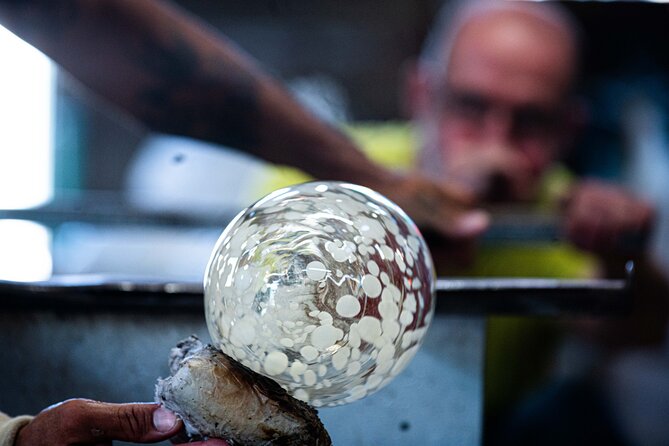 Murano Glass Factory Experience: A Workshop in Venice - Inside Colleoni Glass Factory: What the Master Demonstration Actually Covers