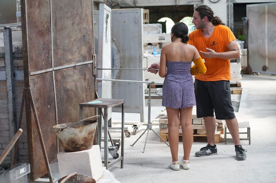 Murano: In Depth Glass Factory Guided Tour - The hotshop: molten glass, tools, and real shaping