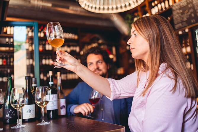 Natural Wine Tasting & Food Pairing with a Sommelier in Venice - Key things to know before you sip