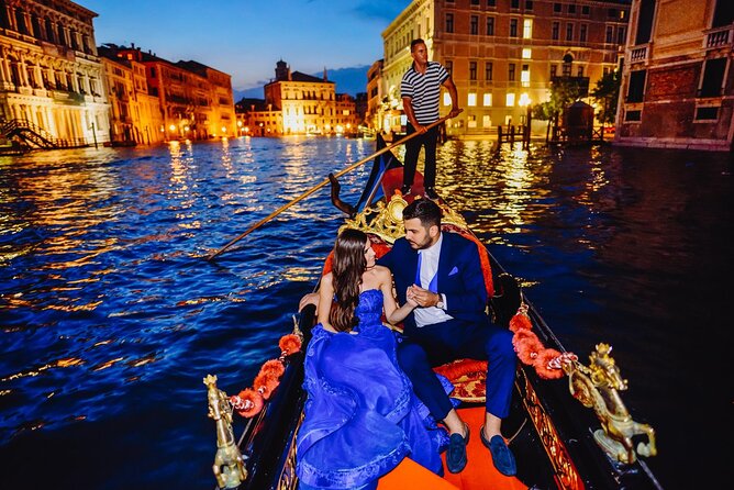 Photo shoot in Venice - Practical Tips: What to Wear and How to Get Better Photos