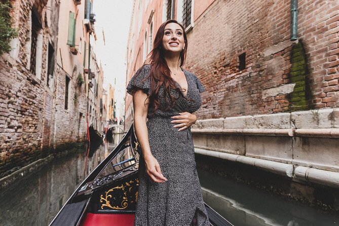 Photographer, Professional Photo shoot - Venice - Who this is best for (and who should be cautious)