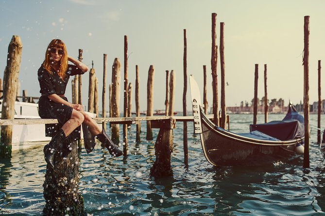 Photographer, Professional Photo shoot - Venice - How the session actually feels on the ground in Venice