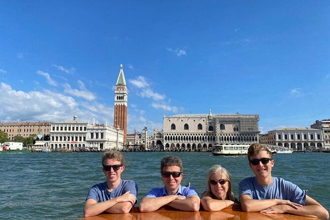 Private 3 hrs Venice Tour: St Mark's, Walking tour & Boat tour - Campo Santa Maria Formosa and the logic of Venice backstreets