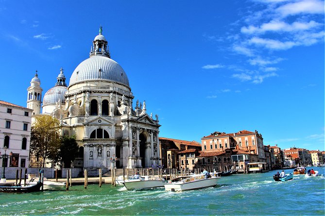 Private Arrival Transfer: Treviso Airport to Venice Hotels - Air-Conditioned Comfort That Makes a Difference