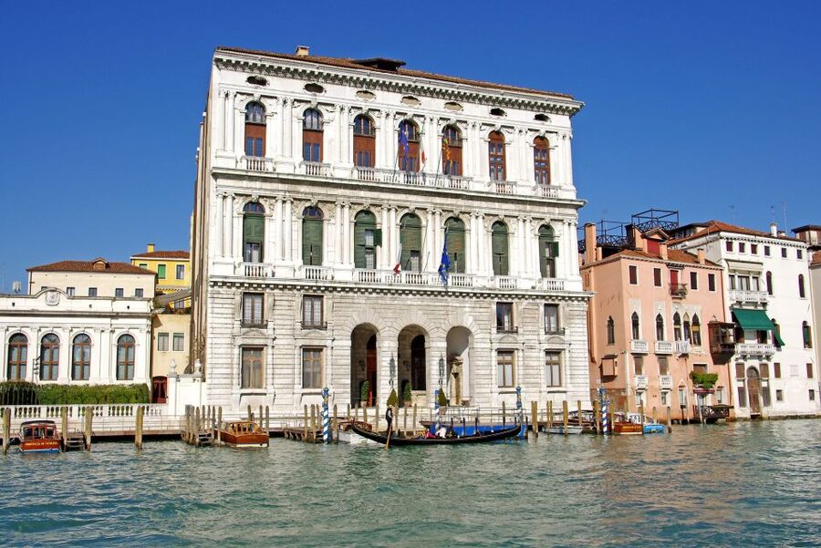 Private Art & Culture Tour in Dorsoduro and Academia, Venice - Venice’s Dorsoduro and Academia: Why This Area Feels Different