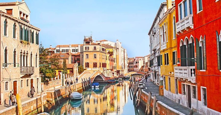 Private Art & Culture Tour in Dorsoduro and Academia, Venice - 3 Hours in Venice: Santa Maria della Salute’s Free Parts with a Real Guide