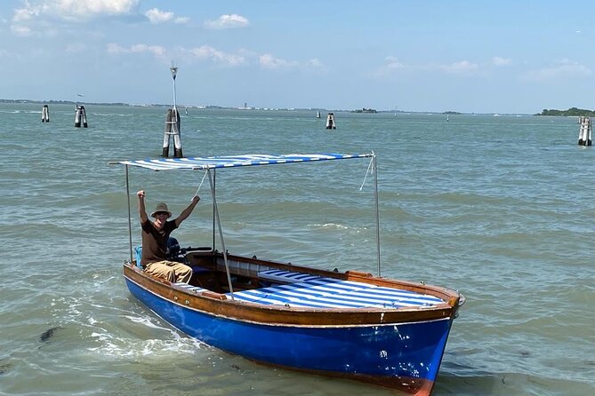 Private boat tour to the islands of Venice - The boat ride itself: comfortable when it’s calm, cautious when it’s choppy