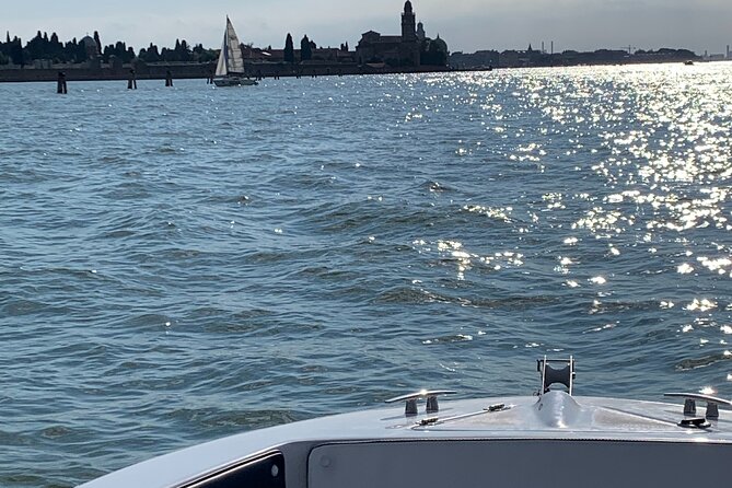 Private Boat Tour with Skipper Sailing the Lagoon of Venice Italy - Laguna di Venezia: the water route that makes everything click