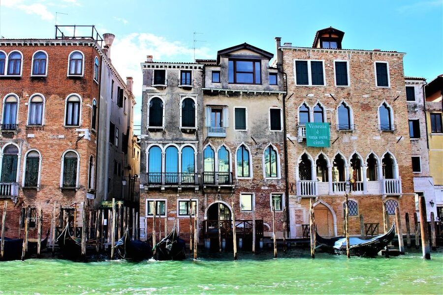 Private Cruise: Venice Viewed by the Water - What your licensed guide adds (and why it’s worth it)