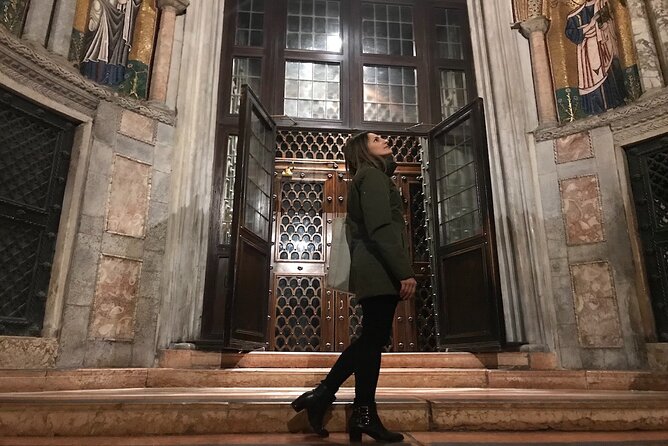 Private Doge's Palace & St Mark's Basilica After Hours Night Tour - Palazzo Ducale after dark: doges, courts, and the fear factor