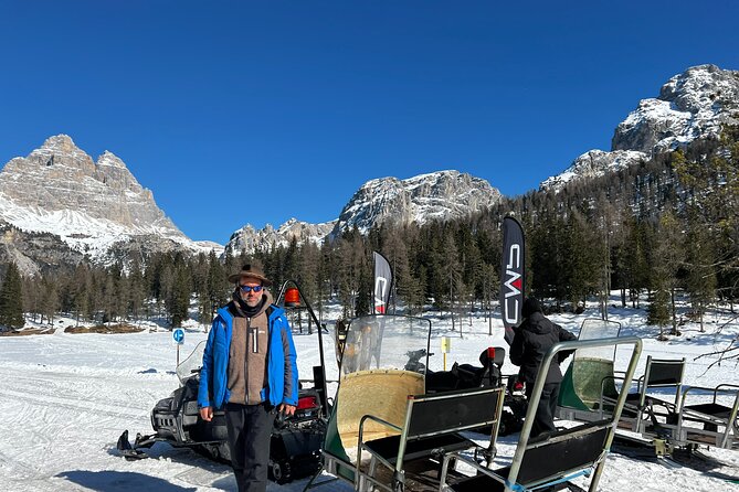 Private Dolomites Winter Day Tour from Venice - Lake d’Antorno: calm snow scenery and an easy win for photos