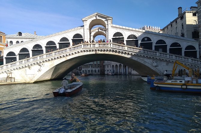 Private exclusive Venice and Murano guided tour - Private Boat to Murano: Why the Ride Is Part of the Point