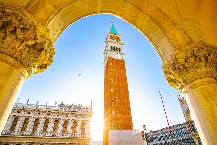 Private Family Tour of Venice with Fun Activities for Kids - Start in San Marco and San Polo: a kid-friendly way to get your bearings