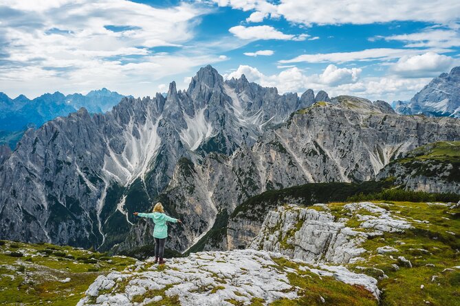 Private Hiking Tour to the Three Peaks, Lake Misurina and Braies - From Venice to the Dolomites: the 6:30 start you’ll feel