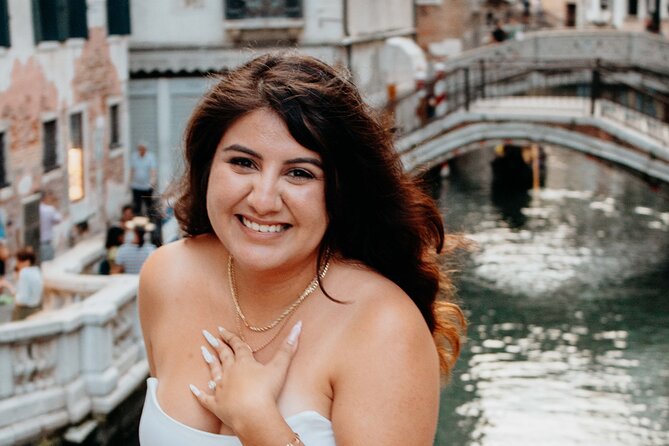 Private Photoshoot Experience in Venice - Key things that make this Venice photoshoot work