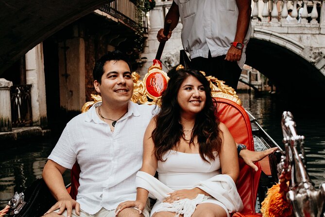 Private Photoshoot Experience in Venice - The walking route you should expect (and what you can request)