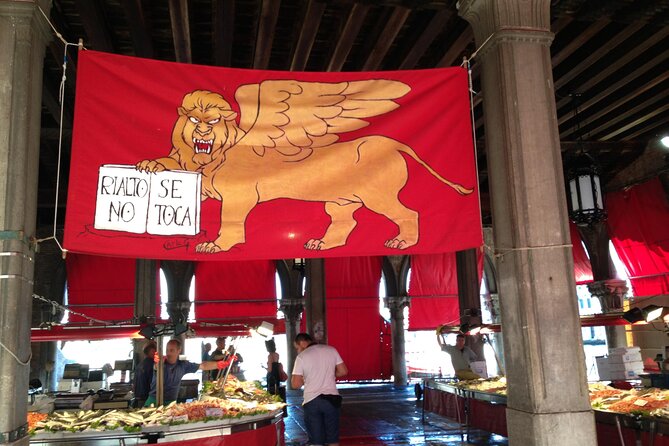 Private Secret Venice Tour; Rialto Market, San Polo & Food and Wine tasting - Price and value: what $257.05 per person buys you in Venice