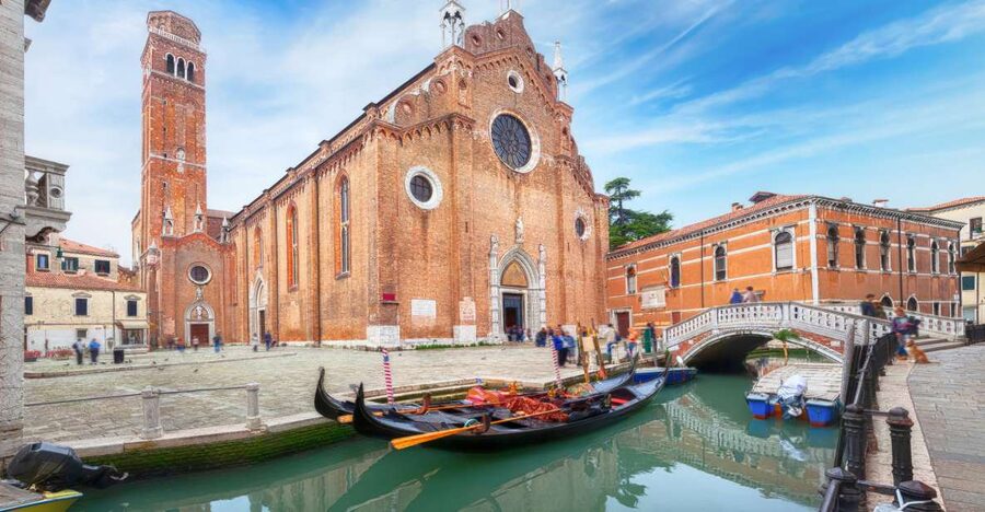 Private tour Rialto area and Frari Church 2-Hour Tour - Rialto Market Area: Fruits, Fish, and the Day-to-Day Venice You Came For