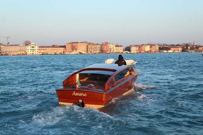 Private Tour: Venice Grand Canal Evening Boat Tour - Finding your meeting point near San Marco Giardinetti (and staying calm)