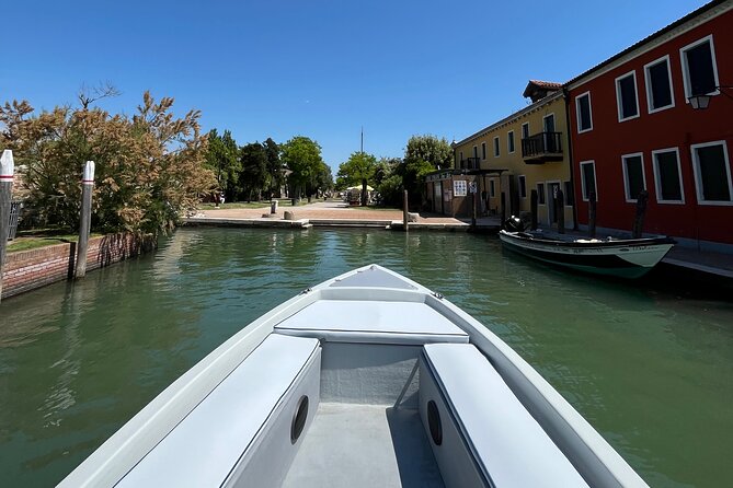 Private tour with typical boat in Venice & islands with Prosecco - The opening Venice cruise: hidden views and quieter waterways