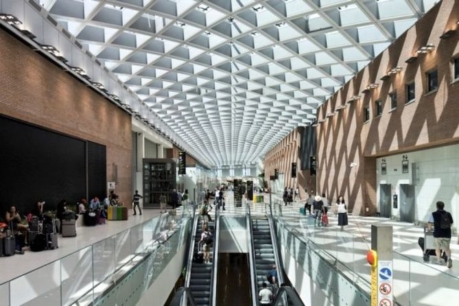 Private transfer, chauffeur service, from Venice Marco Polo airport to Padua - Door-to-Door Drop-Off in Padua (Not Just a Transfer Point)