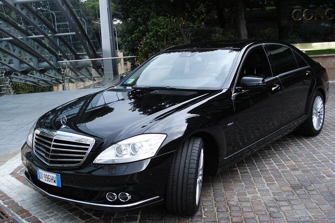 Private transfer from Venice, Piazzale Roma to Marco Polo Airport - Piazzale Roma Pickup: Finding Your Driver Fast