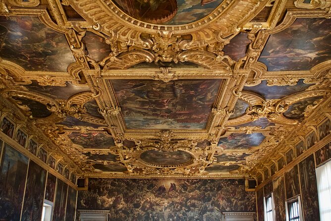 Private Venice Family Tour with Saint Mark’s & Doge’s Palace - Doge’s Palace: Courts, Prison, Armory, and the Bridge of Sighs